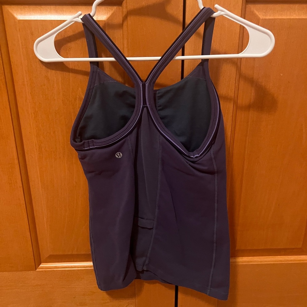 Lululemon tank